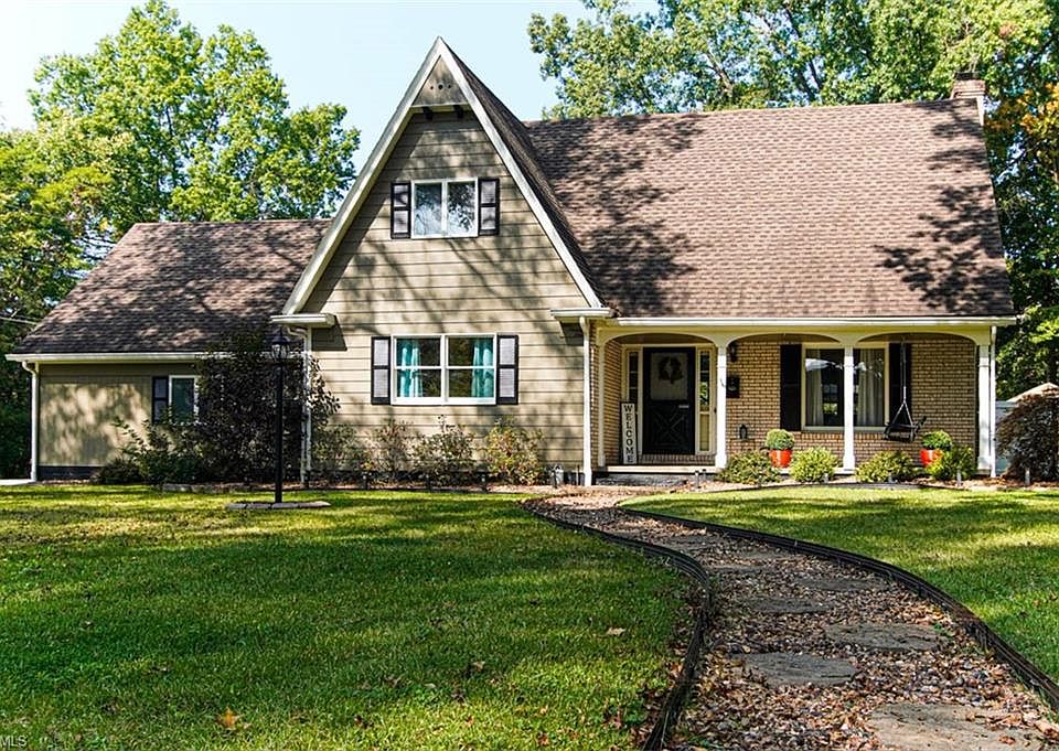 1st image of 494 Ingram Dr