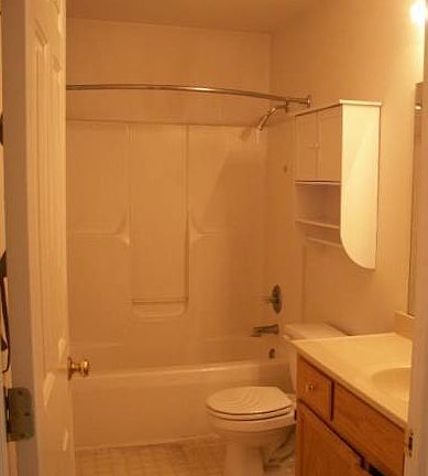 5th image of 20 S Whisper Ln