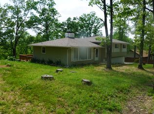 6384 E Skyline Dr, Springfield, MO 65809