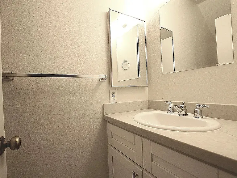 5033 W Avenue L10 #10 — Photo 5