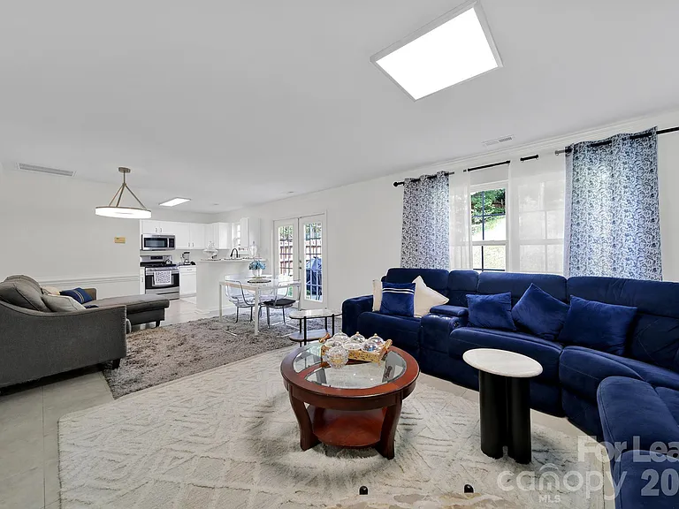 10541 Haddington Dr NW — Photo 12
