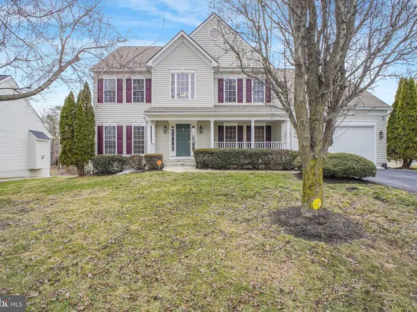 7108 Crown Jewels Ct, Fredericksburg, VA 22407