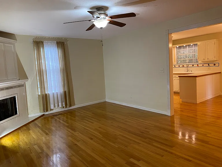923 Greenhill Dr — Photo 19