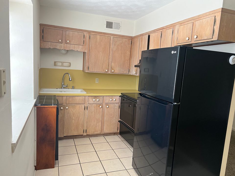 1st image of 1700 Sun Ave APT 1