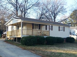 1105 Meadowbrook Blvd, High Point, NC 27260