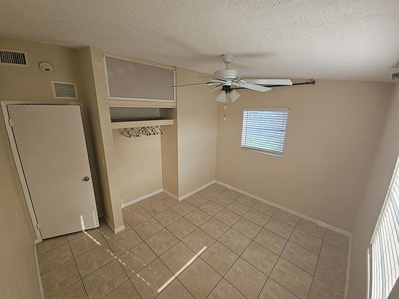3rd image of 1588 NW 5th Ave