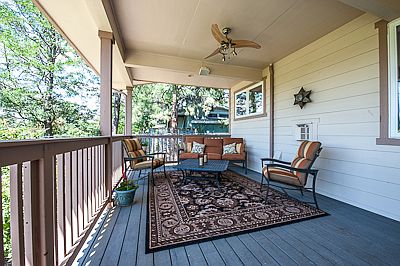 Deck perfect for BBQ's and afternoon siestas