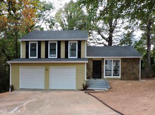3923 Wood Path Ln, Stone Mountain, GA 30083