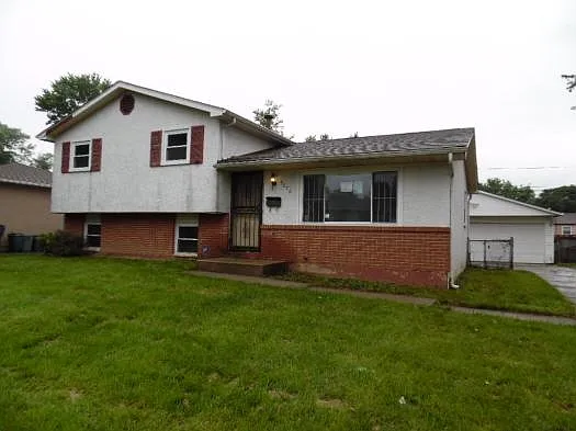 5076 Chipman Dr photo 1