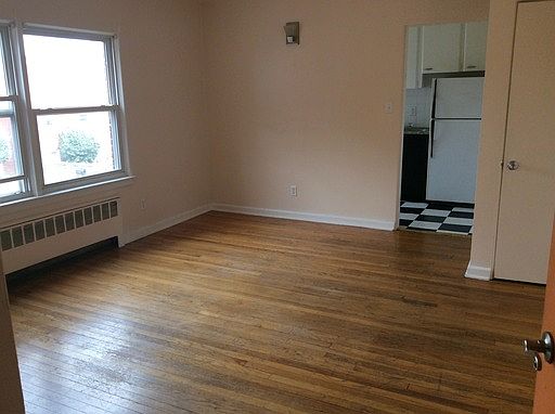 2nd image of 6106 Carvel Ave APT B3