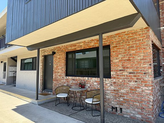 2nd image of 2216 Santa Clara Ave #A