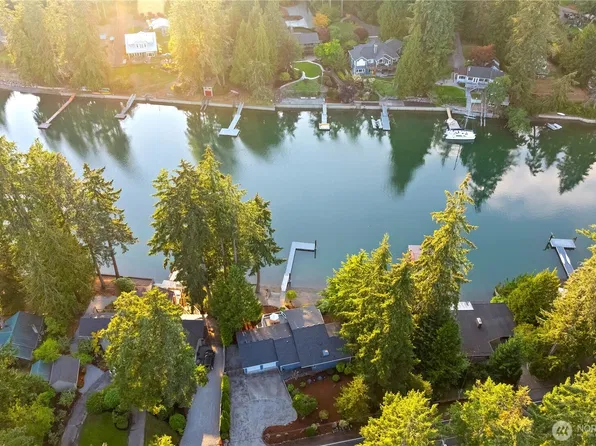 8812 86th Avenue NW, Gig Harbor, WA 98335