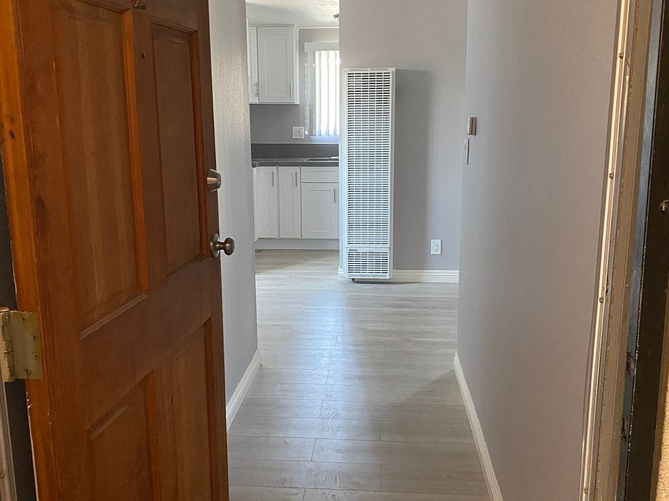 Entrance into the apartment