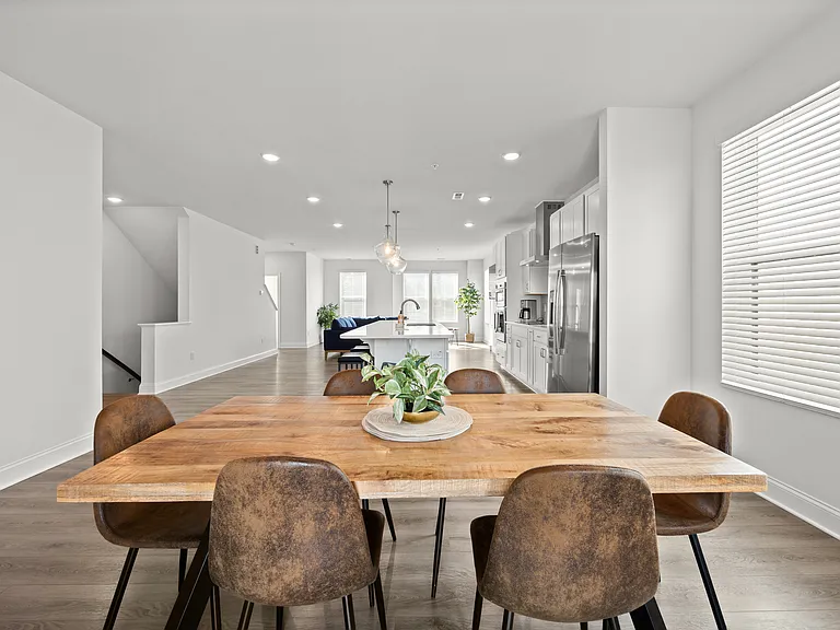 1233 S Blount St #201 — Photo 9