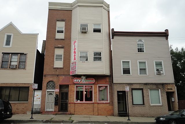 2nd image of 9917 S Ewing Ave