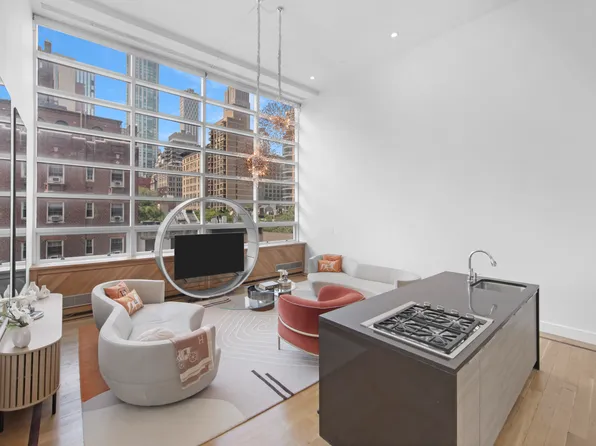 147 Lexington Avenue image 3 of 21