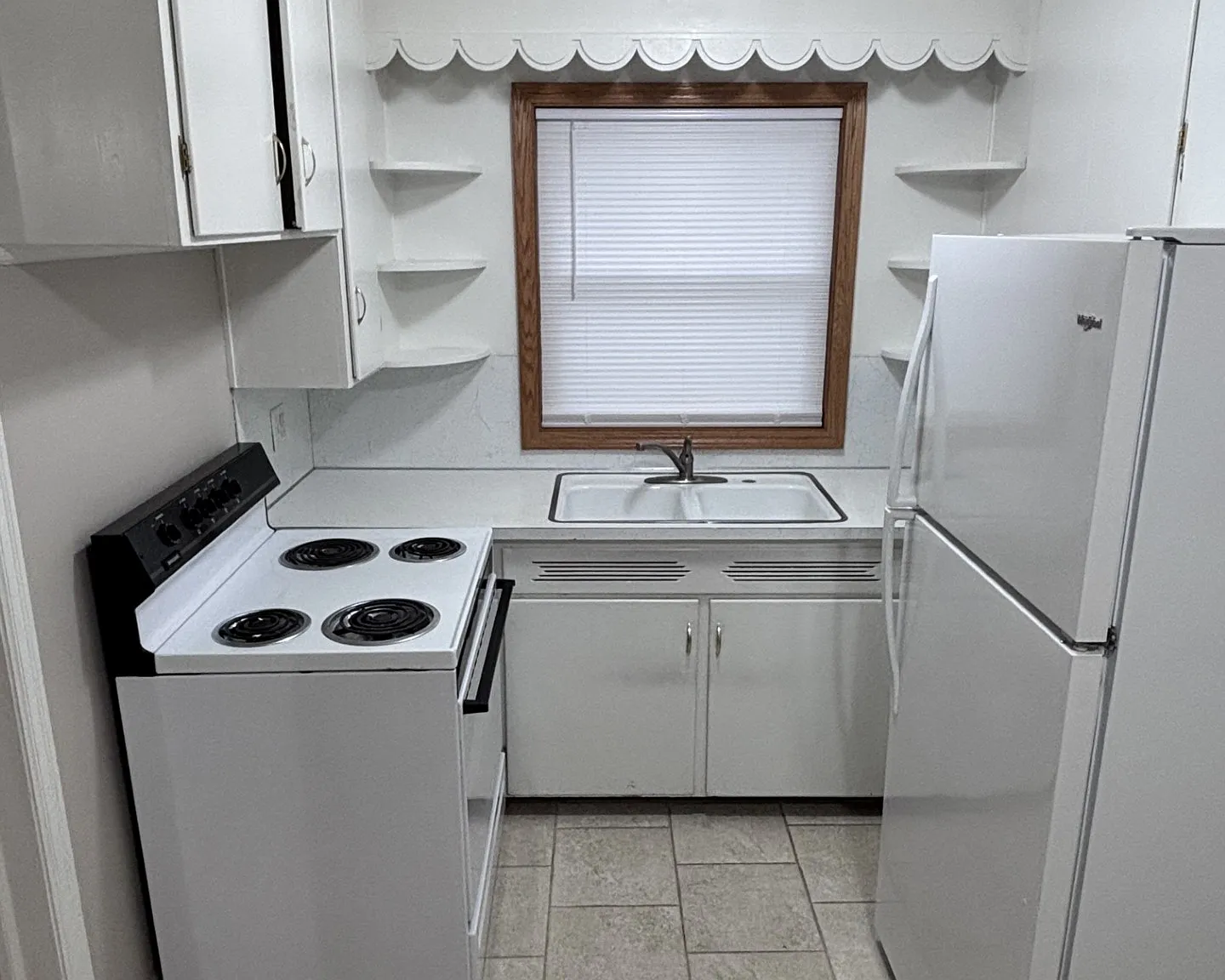 2 bed, 875 sqft, $950 — Photo 3