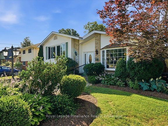 2nd image of 50 Melrose Cres