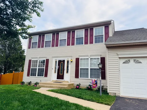 5943 Roth Ct, Woodbridge, VA 22193