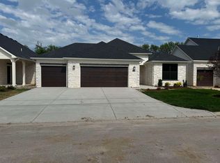 3720 N Ritchfield St, Wichita, KS 67226