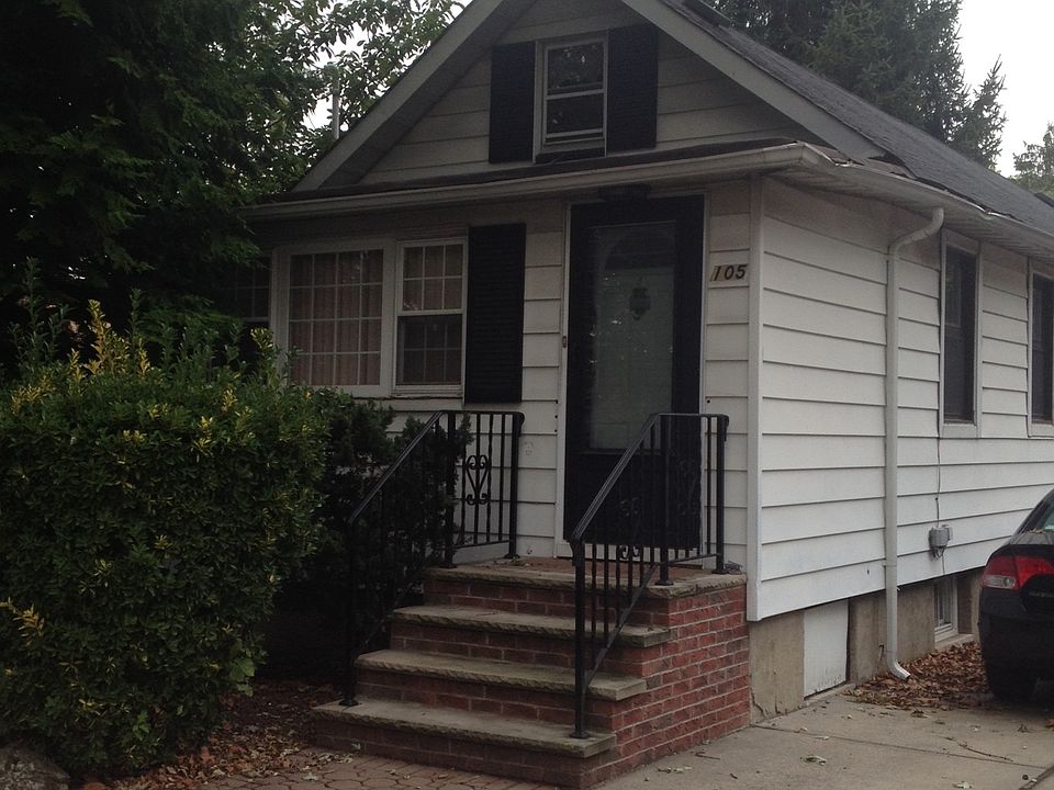 1st image of 105 Crafton Ave
