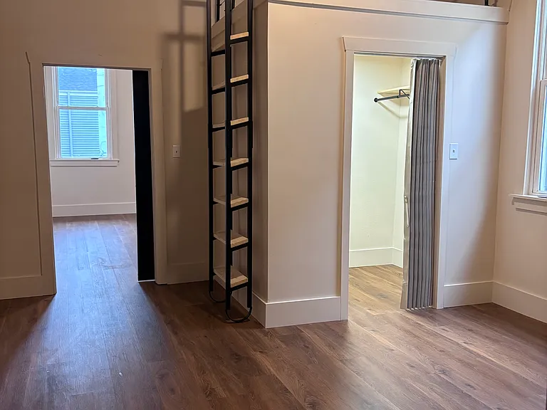 2603 Saint Ann St — Photo 4
