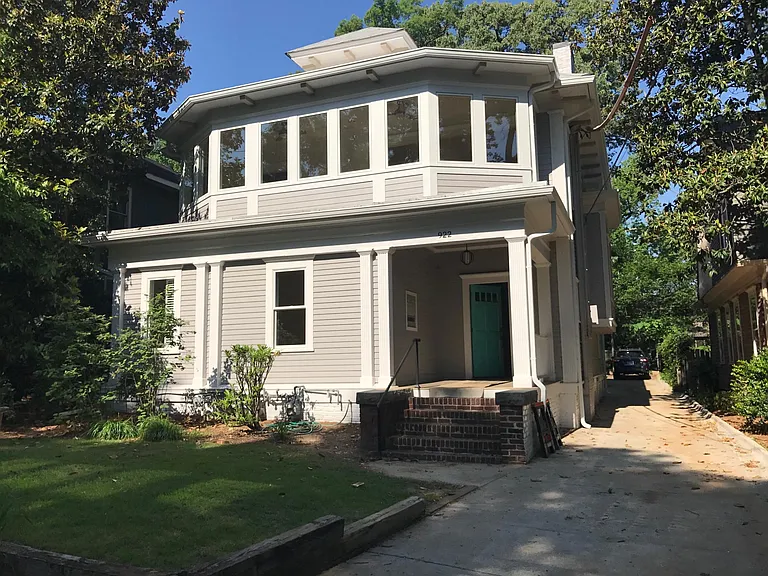 Street View - Main House (Carriage house is up driveway in back)