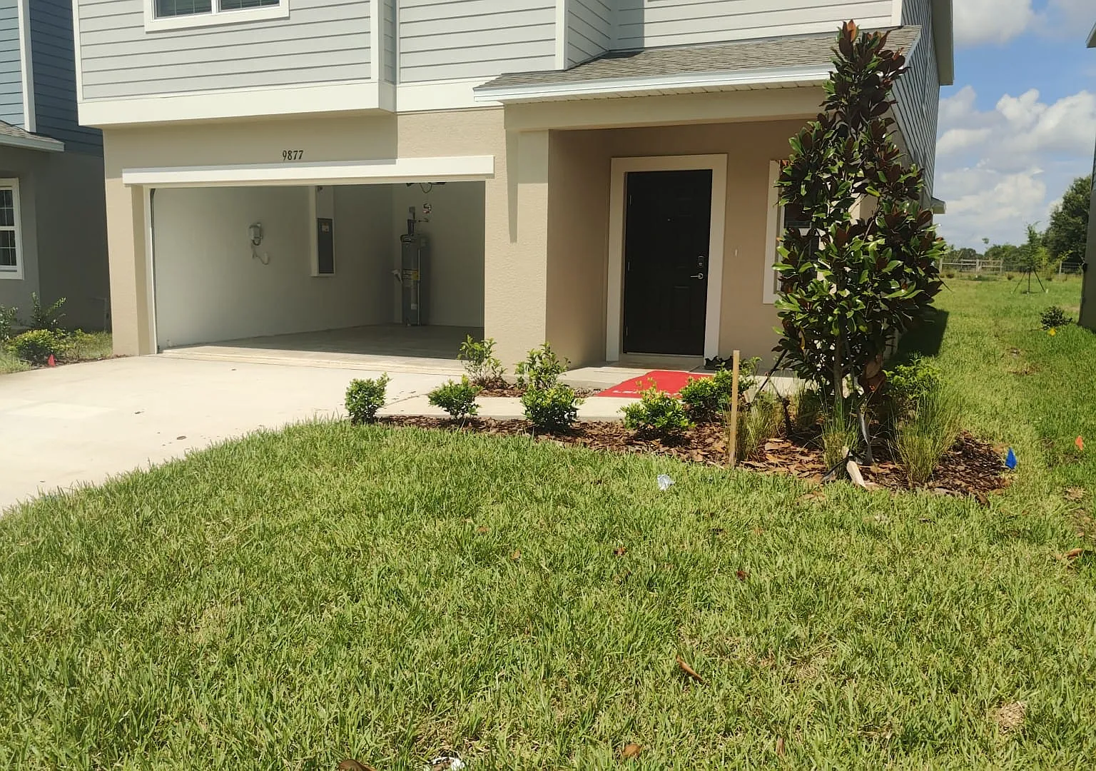 6 bed, 2580 sqft, $2,995 — Photo 4
