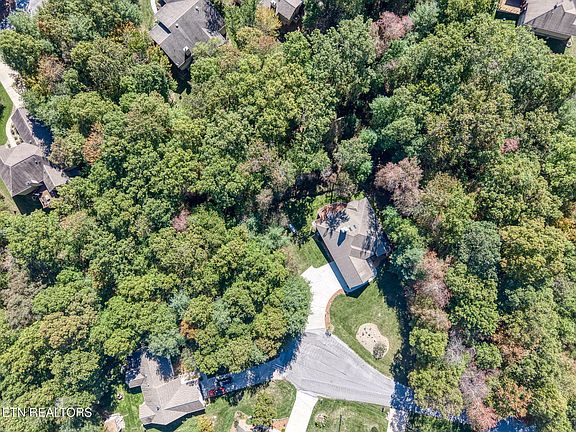 4th image of 16 Holly Ct Lot 31