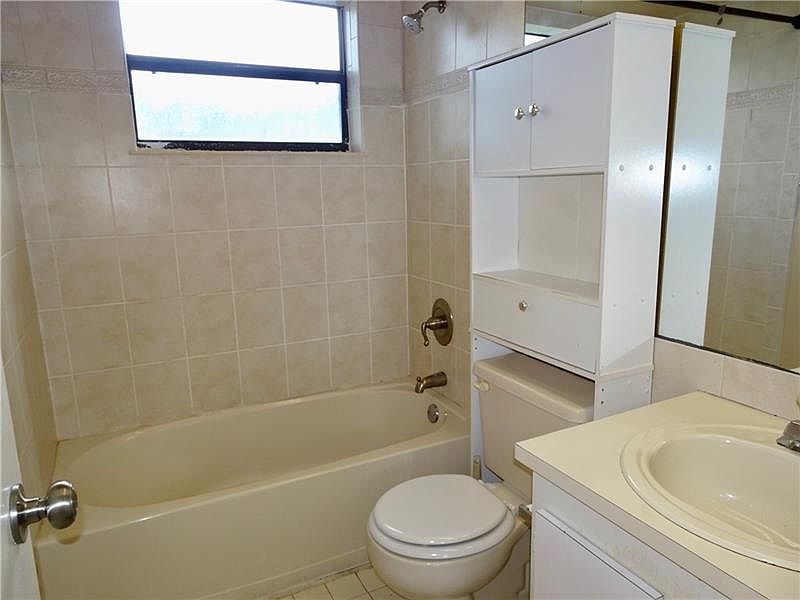 2nd image of 4381 NW 120th Ln