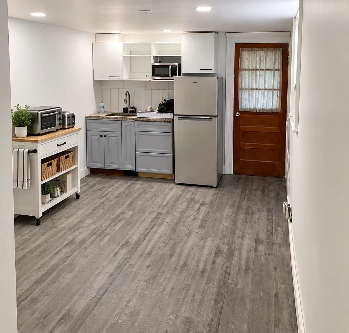 1 bed, 500 sqft, $1,975 — Photo 1