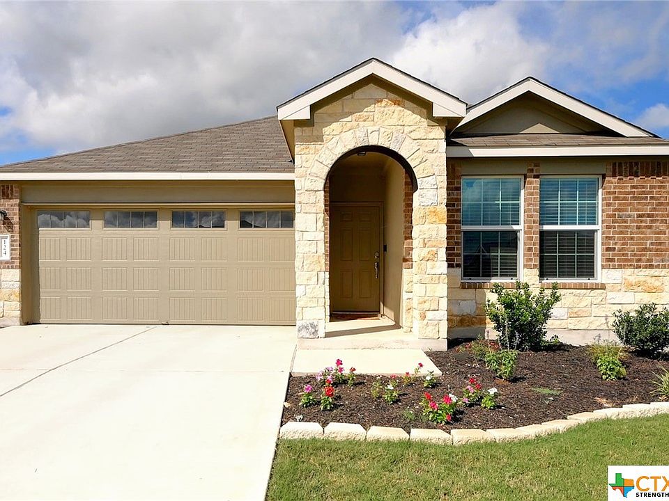 1st image of 124 Escondido Cir