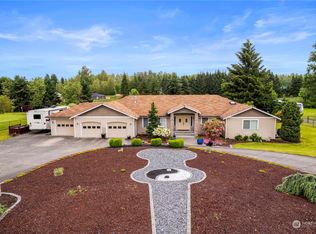 29513 39th Ave S, Roy, WA 98580