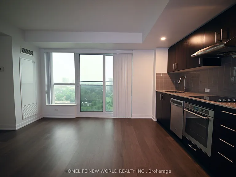 255 Village Green Sq #1508 — Photo 7