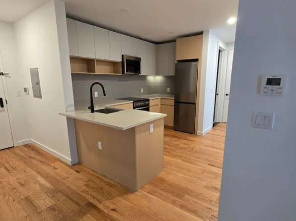 205 Cabrini Boulevard image 1 of 10