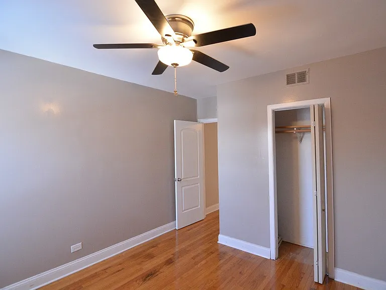 3241 N Damen Ave #4 — Photo 14