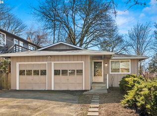 702 SW Dolph St, Portland, OR 97219