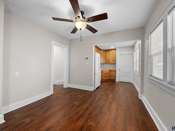 5th image of 814 N Prairie Ave
