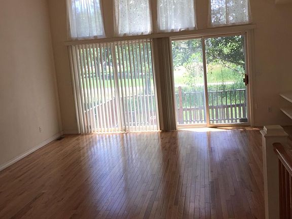 Great Room w/ Hardwood & Vaulted Ceilings