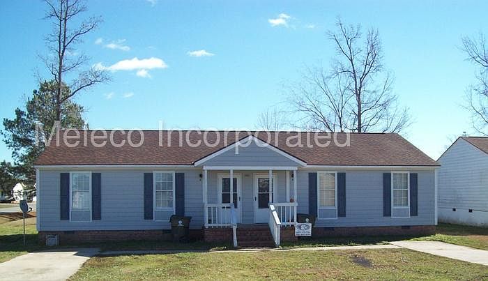1st image of 100 Suzanne Cir