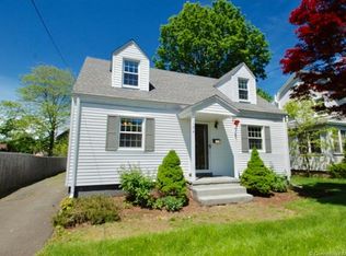 134 Washington Ave, Hamden, CT 06518