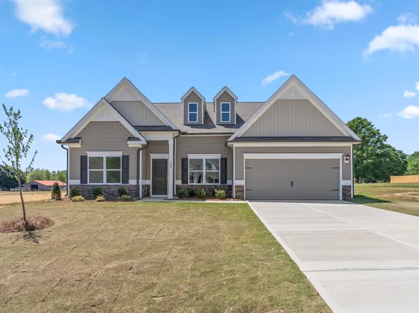 122 Smith Farms Dr, Lillington, NC 27546