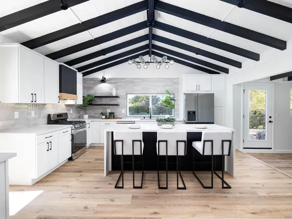 4774 Lake Forest Ave, San Diego, CA 92117