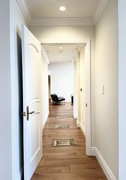 10724 Wilshire Blvd #1605 — Photo 57