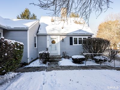 22 Patriots Square #22, Mansfield Center, CT, 06250