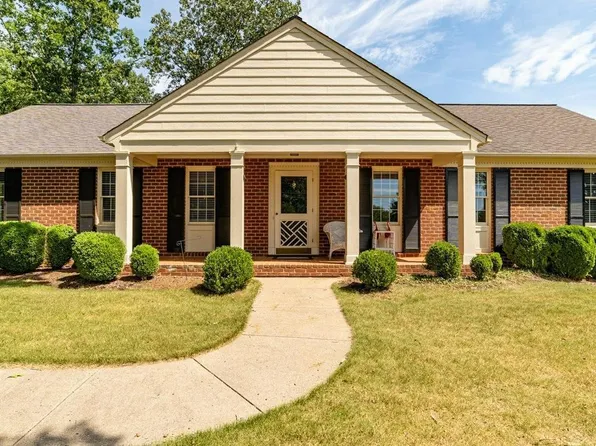 21 Callaway Ct, Lynchburg, VA 24502