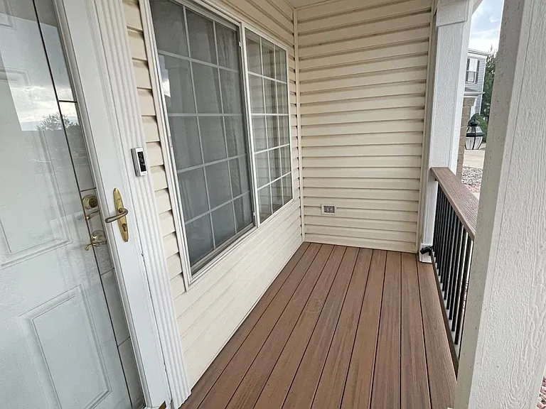 6591 Cache Dr — Photo 2