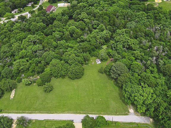 4th image of 2248 Thedford Dr