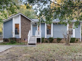 8031 Gera Emma Dr, Charlotte, NC 28215