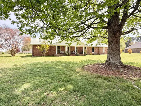 338 Mount Pelia Rd, Martin, TN 38237
